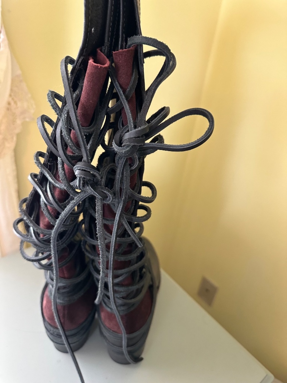 NEW - Freebird Coal Lace Up Knee boots, Size 8, Black - Picture 5 of 8